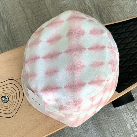 🔥🔥RVCA - DROP IN THE BUCKET HAT🔥🔥 - Picture 3 of 5